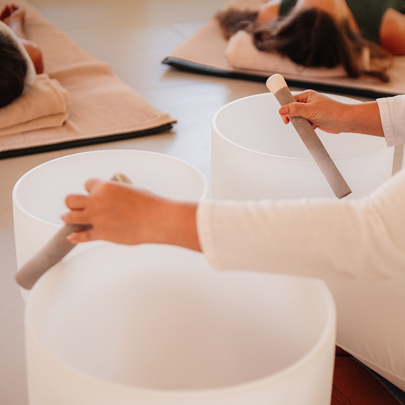 Music,Therapy,Session,In,Thailand.,Sound,Meditation,,Body,Healing.,Seven