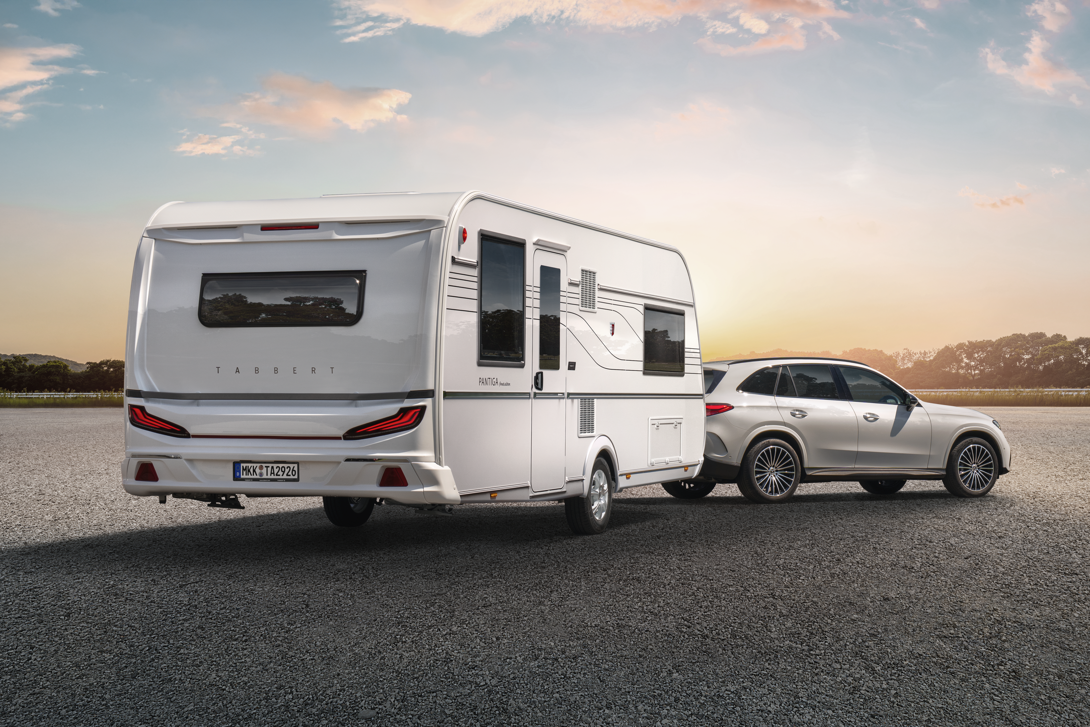 Auto met Tabbert Pantiga caravan